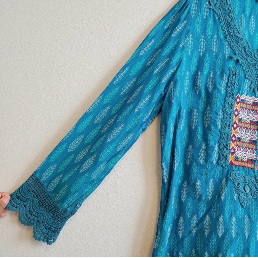 Sundance boho Crochet Trim Teal Women's Top embroidered small - Picture 3 of 9
